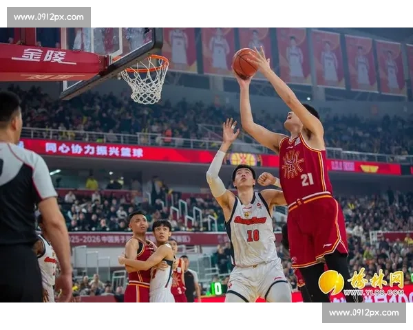 广东大益鏖战北京首钢强强对话引爆新赛季焦点之战篮球联赛巅峰对决 广东大益鏖战北京首钢强强对话引爆新赛季焦点之战篮球联赛巅峰对决